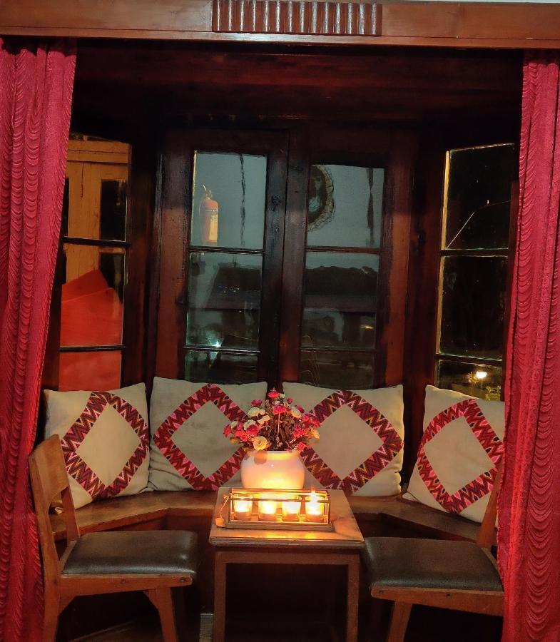 The Sunshine Heritage Bed & Breakfast Manāli Eksteriør bilde