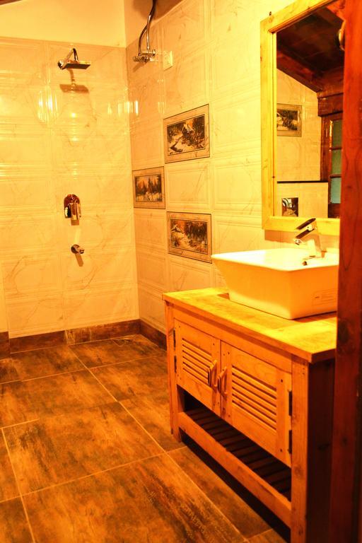 The Sunshine Heritage Bed & Breakfast Manāli Rom bilde