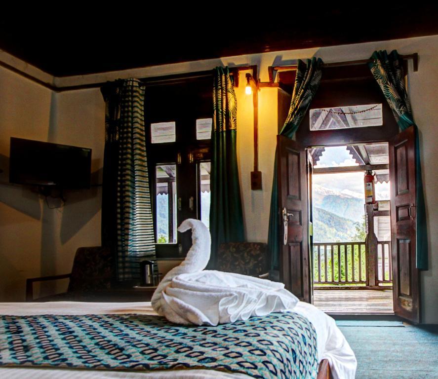 The Sunshine Heritage Bed & Breakfast Manāli Eksteriør bilde