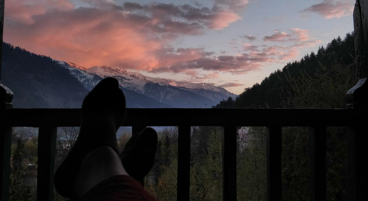 The Sunshine Heritage Bed & Breakfast Manāli Eksteriør bilde