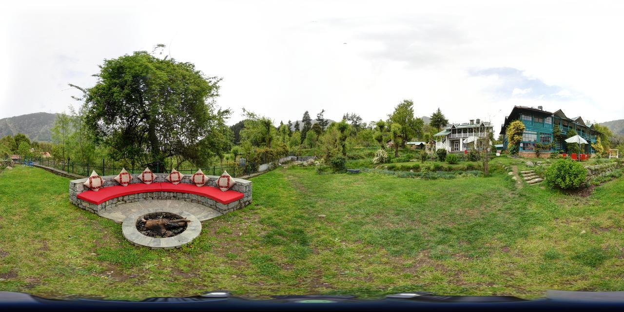 The Sunshine Heritage Bed & Breakfast Manāli Eksteriør bilde
